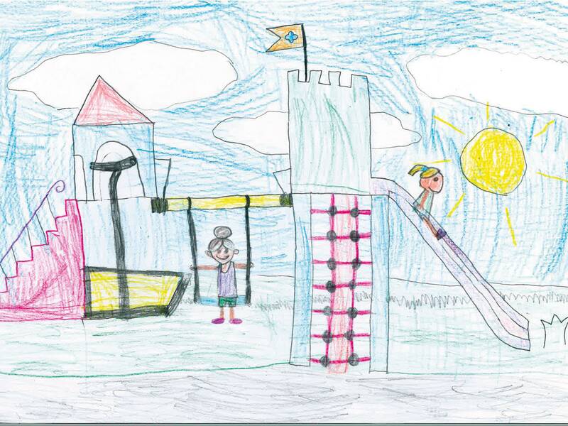 Auf dem gemalten Bild eines Kindes ist folgendes: Auf einem Spielplatz mit Kletterturm, Rutschstange, Schaukel und Rutsche rutscht ein Mädchen, eine Oma schaukelt.